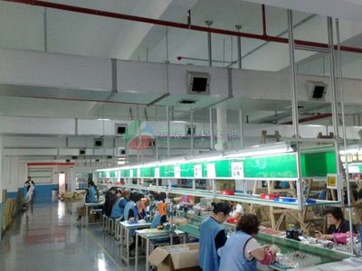 濕簾與水冷空調(diào) 負(fù)壓降溫設(shè)備在車(chē)間中的應(yīng)用與優(yōu)勢(shì)